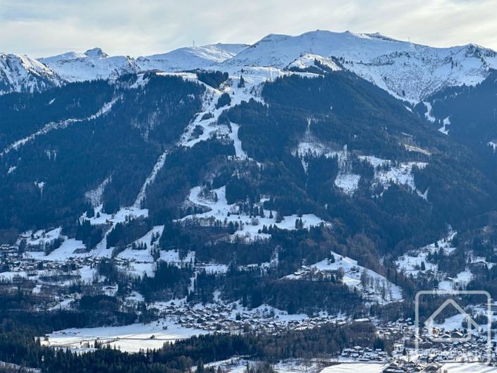 Image No.42-7 Bed Property for sale