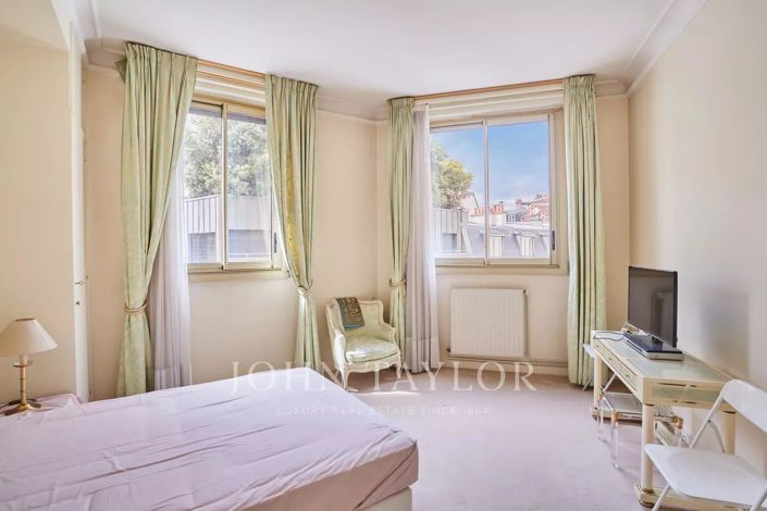 Image No.19-4 Bed Apartment for sale