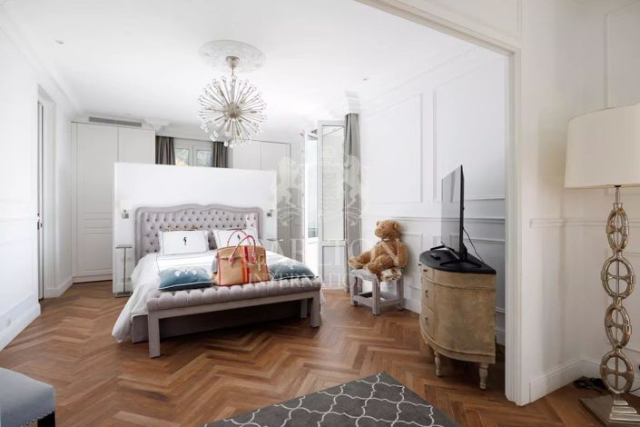 Image No.14-6 Bed House for sale