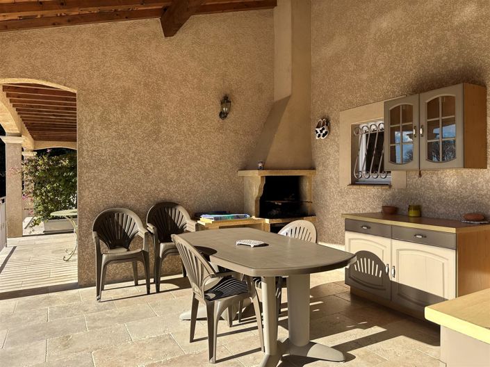 Image No.4-7 Bed House for sale