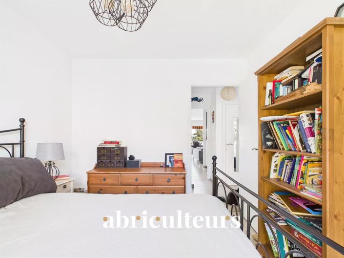 Image No.17-2 Bed Apartment for sale