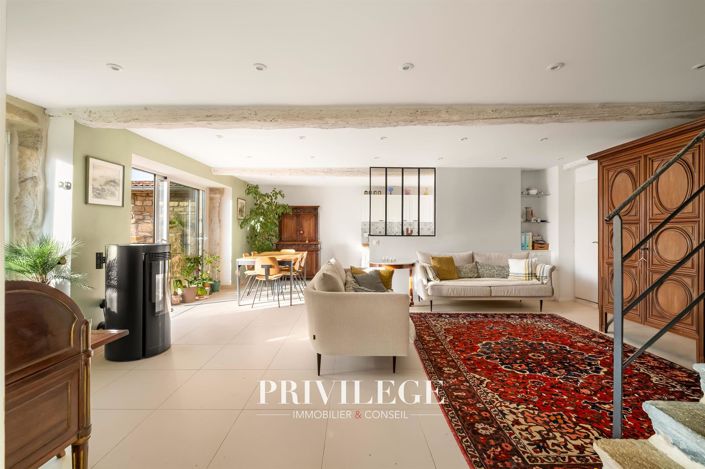 Image No.5-5 Bed House for sale