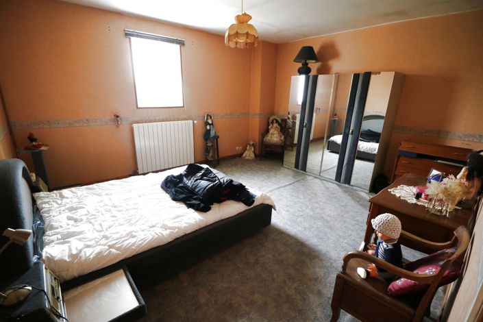 Image No.13-3 Bed House for sale