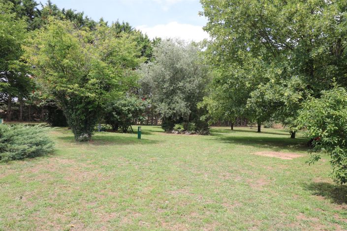 Image No.5-3 Bed House for sale