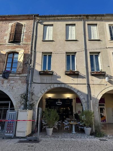 Image No.2-Maison de 5 chambres à vendre à Villeneuve-sur-Lot