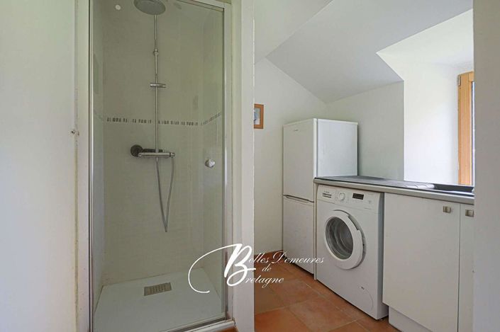 Image No.11-3 Bed House for sale