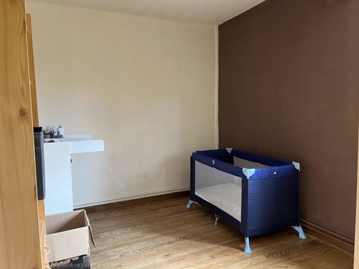 Image No.8-3 Bed House for sale