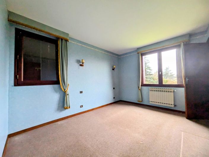 Image No.13-3 Bed House for sale