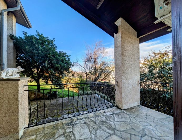 Image No.21-3 Bed House for sale