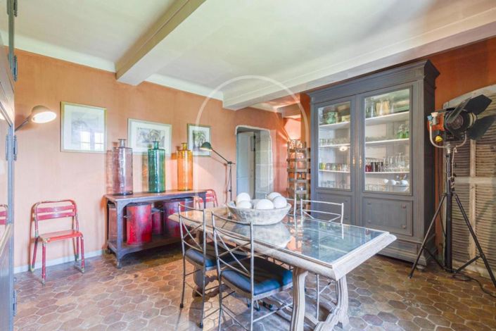 Image No.11-Maison de 7 chambres à vendre à L'Isle-sur-la-Sorgue