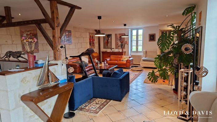 Image No.4-4 Bed House for sale