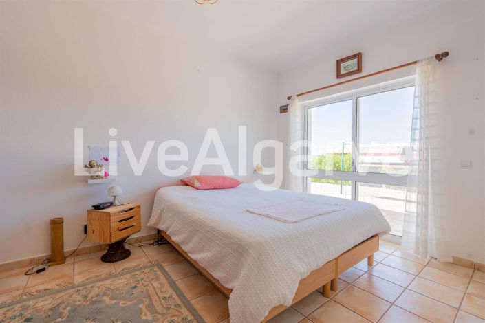 Image No.39-4 Bed House for sale