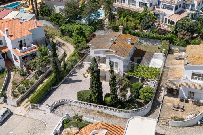 Image No.46-5 Bed House for sale