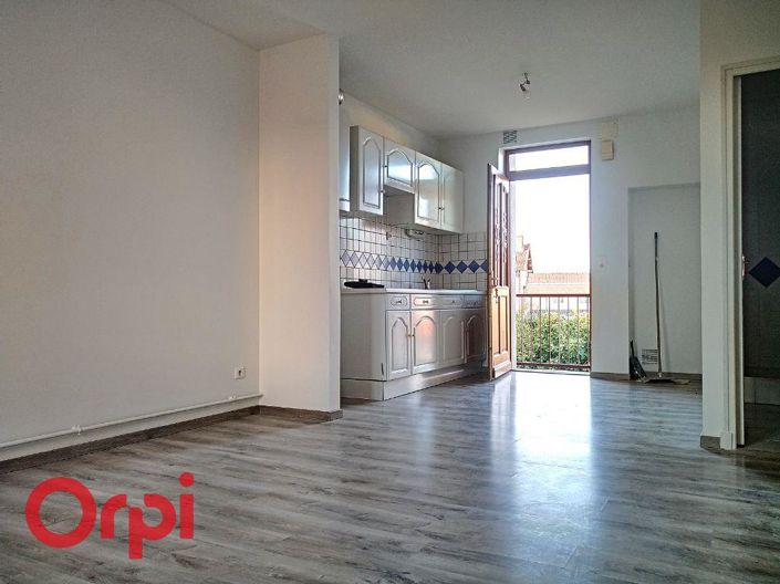 Image No.5-Propriété à vendre à Montluçon