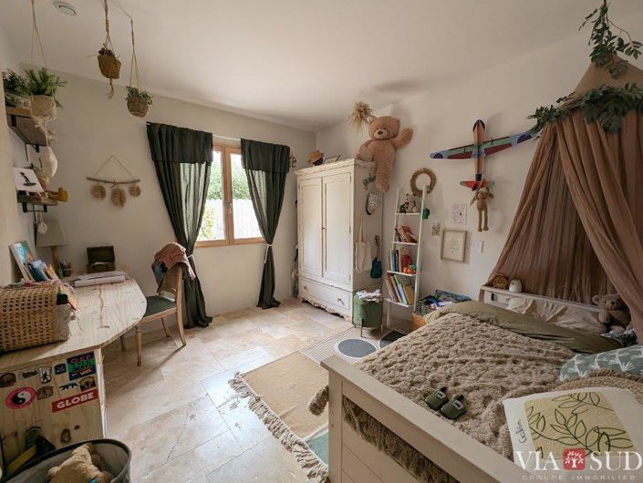 Image No.12-3 Bed House for sale