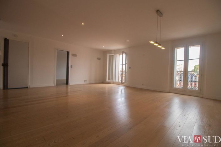 Image No.5-Appartement de 2 chambres à vendre à Béziers