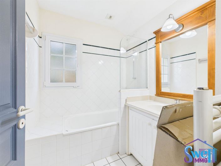 Image No.9-3 Bed House for sale