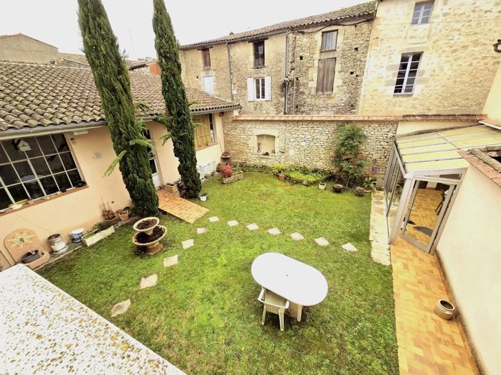Image No.18-3 Bed House for sale