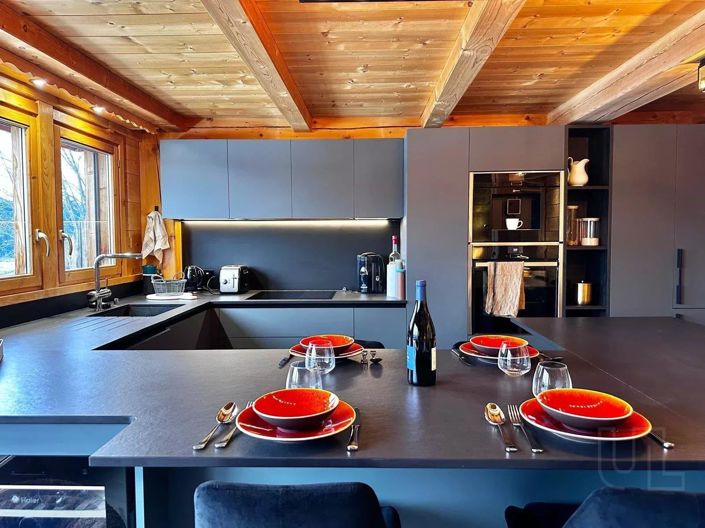 Image No.16-4 Bed Apartment for sale