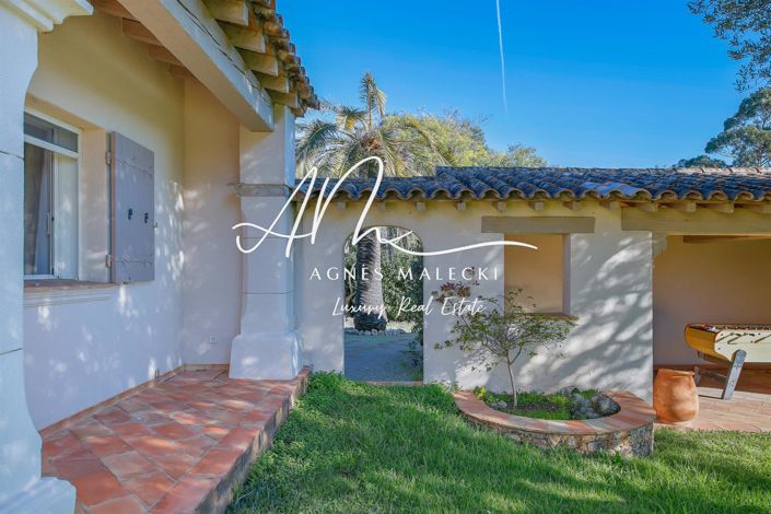 Image No.19-4 Bed House for sale