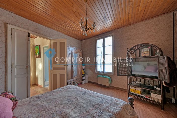 Image No.8-4 Bed House for sale