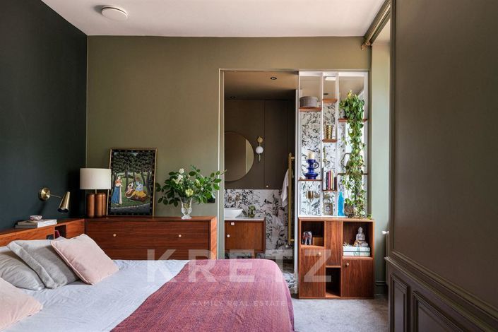 Image No.10-3 Bed Apartment for sale