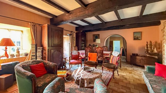 Image No.5-7 Bed House for sale