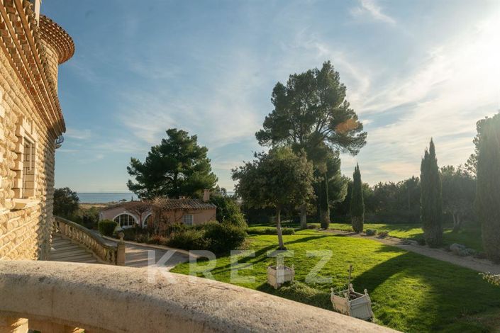 Image No.16-13 Bed Property for sale