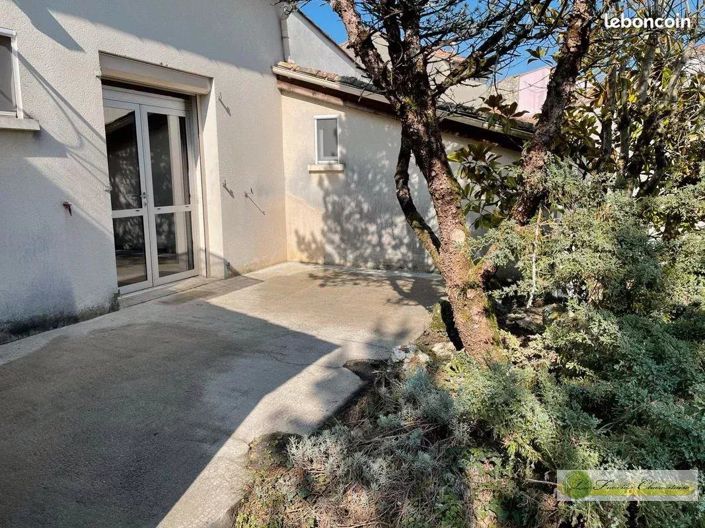 Image No.15-2 Bed House for sale