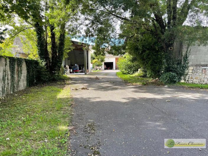 Image No.21-2 Bed House for sale