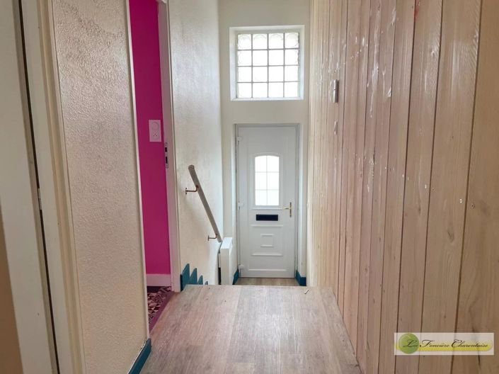 Image No.3-2 Bed House for sale