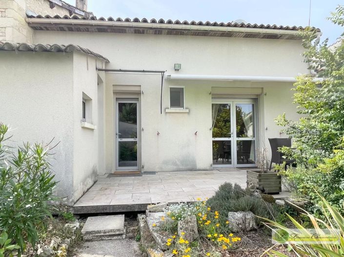 Image No.6-2 Bed House for sale