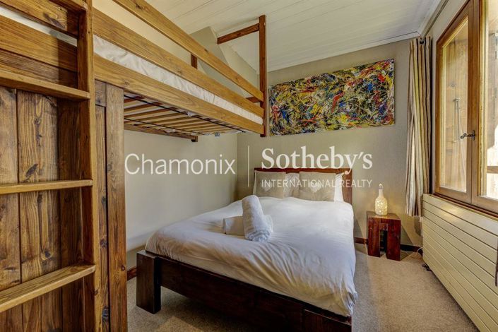 Image No.16-4 Bed House for sale