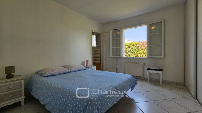 Image No.15-4 Bed House for sale