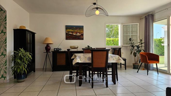 Image No.7-4 Bed House for sale