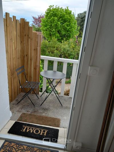 Image No.2-3 Bed House for sale