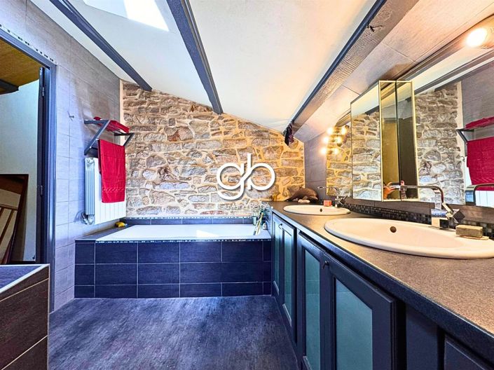 Image No.11-Maison de 4 chambres à vendre à Notre-Dame-de-Londres