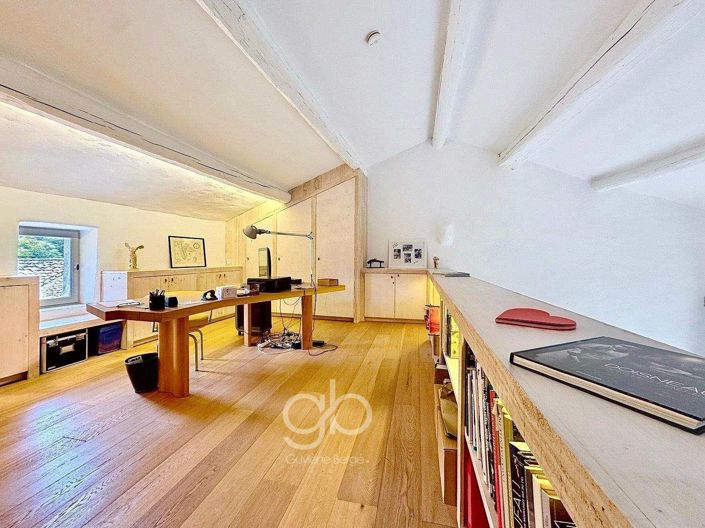 Image No.21-4 Bed House for sale