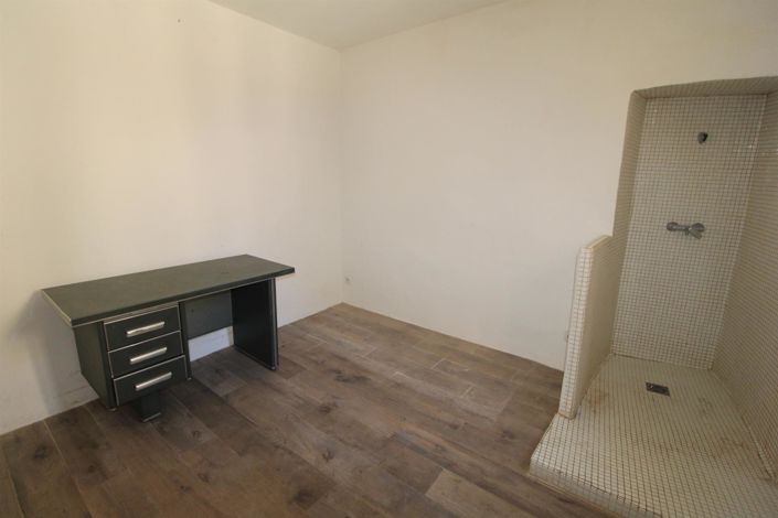 Image No.15-House for sale