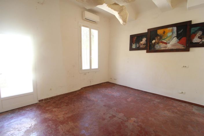 Image No.9-House for sale