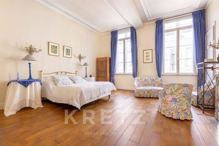 Image No.11-6 Bed House for sale