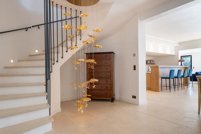 Image No.20-6 Bed House for sale