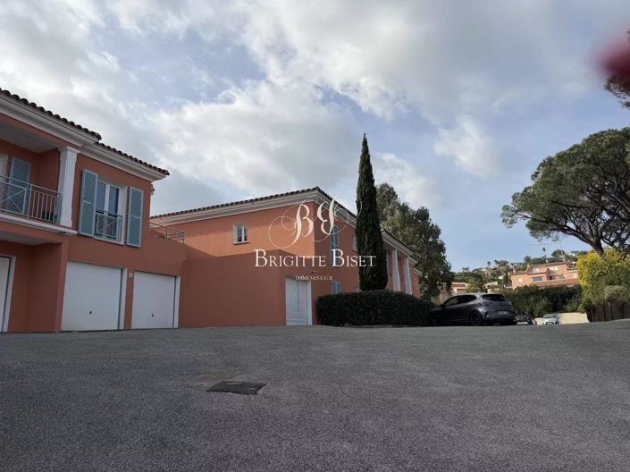 Image No.2-Appartement de 1 chambre à vendre à Sainte-Maxime