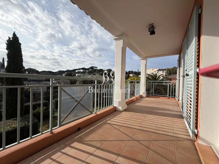 Image No.3-Appartement de 1 chambre à vendre à Sainte-Maxime