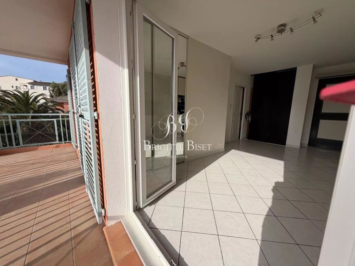 Image No.8-Appartement de 1 chambre à vendre à Sainte-Maxime