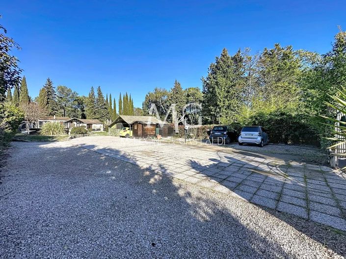 Image No.18-2 Bed House for sale