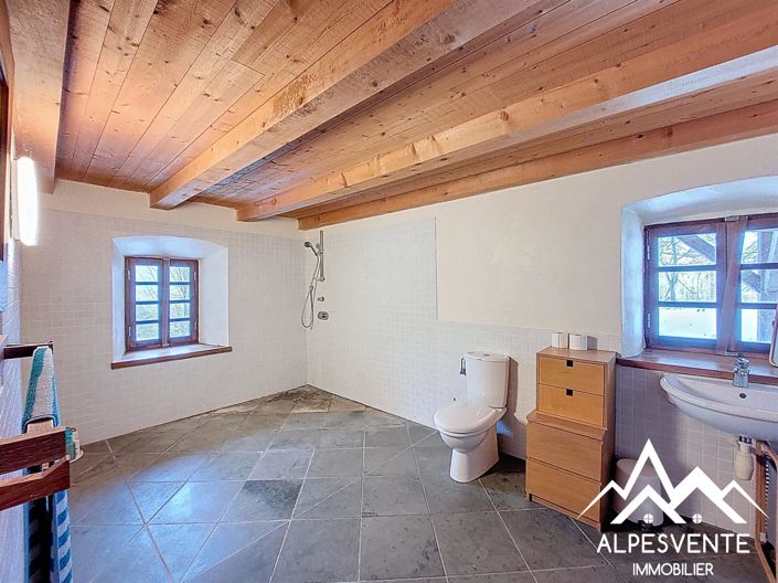 Image No.15-4 Bed House for sale