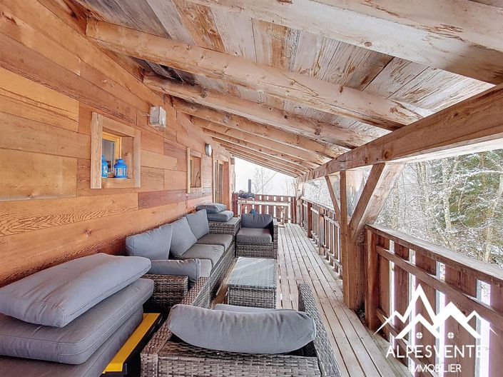 Image No.20-4 Bed House for sale