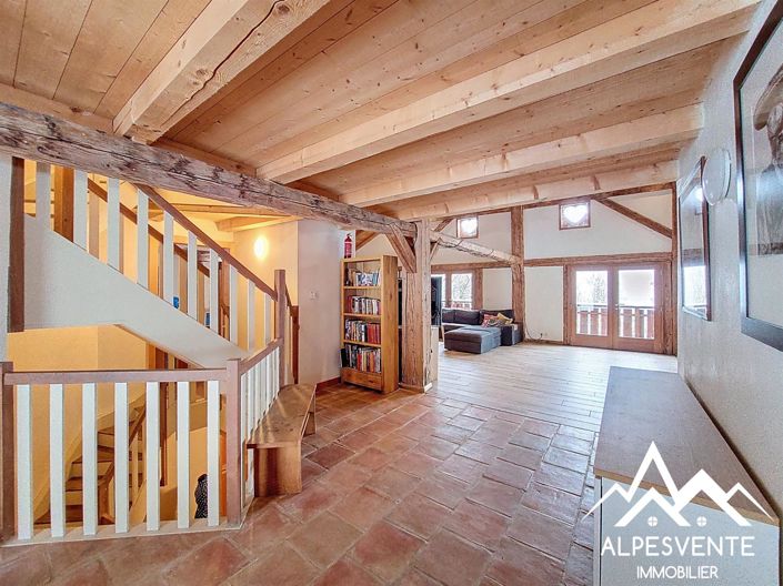 Image No.22-4 Bed House for sale