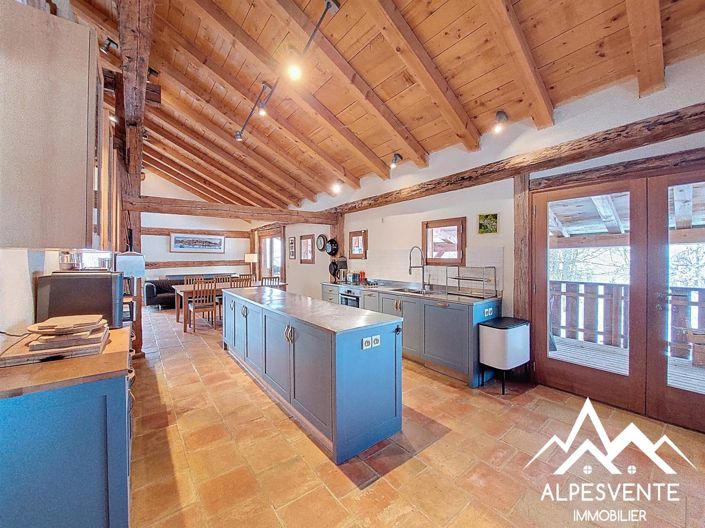 Image No.3-4 Bed House for sale